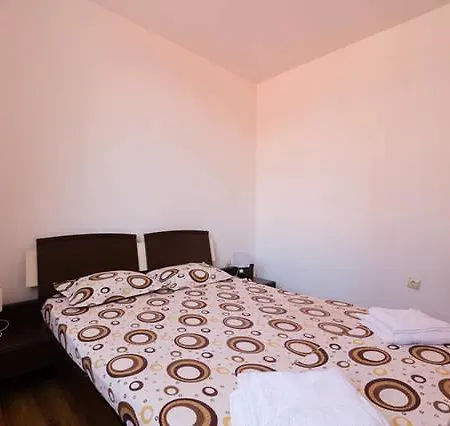 Daire Lazur Süzebolu