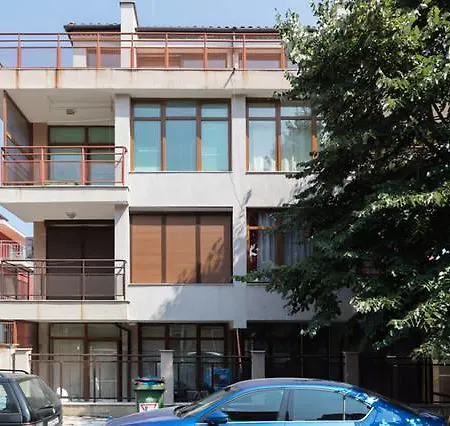 Apartament Lazur *